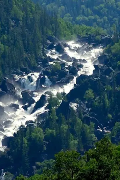 Чульчинский водопад Алтай