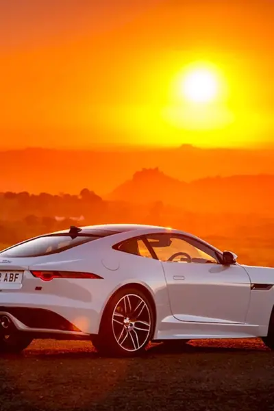 Jaguar спорткар f-Type