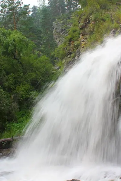 Камышлинский.водопад Алтай