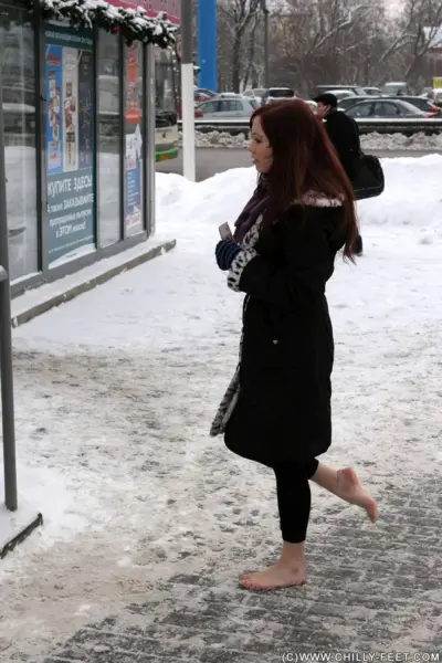 Ольга Гавва босиком зимой