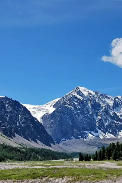 Вершина Актру Алтай
