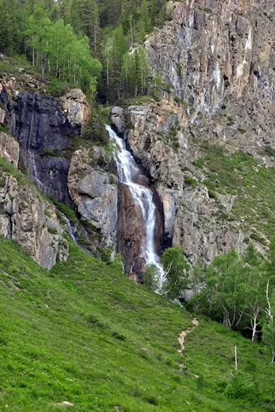 Водопад Ширлак горный Алтай