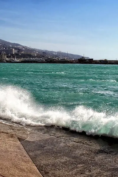 Черное море Ялта