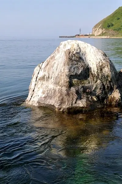 Шаман камень Листвянка